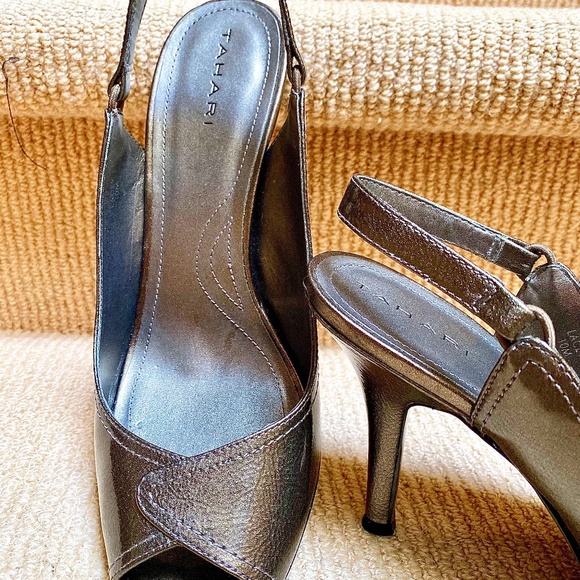 Open toe shoes - Picture 1 of 5